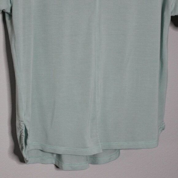✨Zella Activewear Mint Green T-shirt Top - Picture 3 of 8